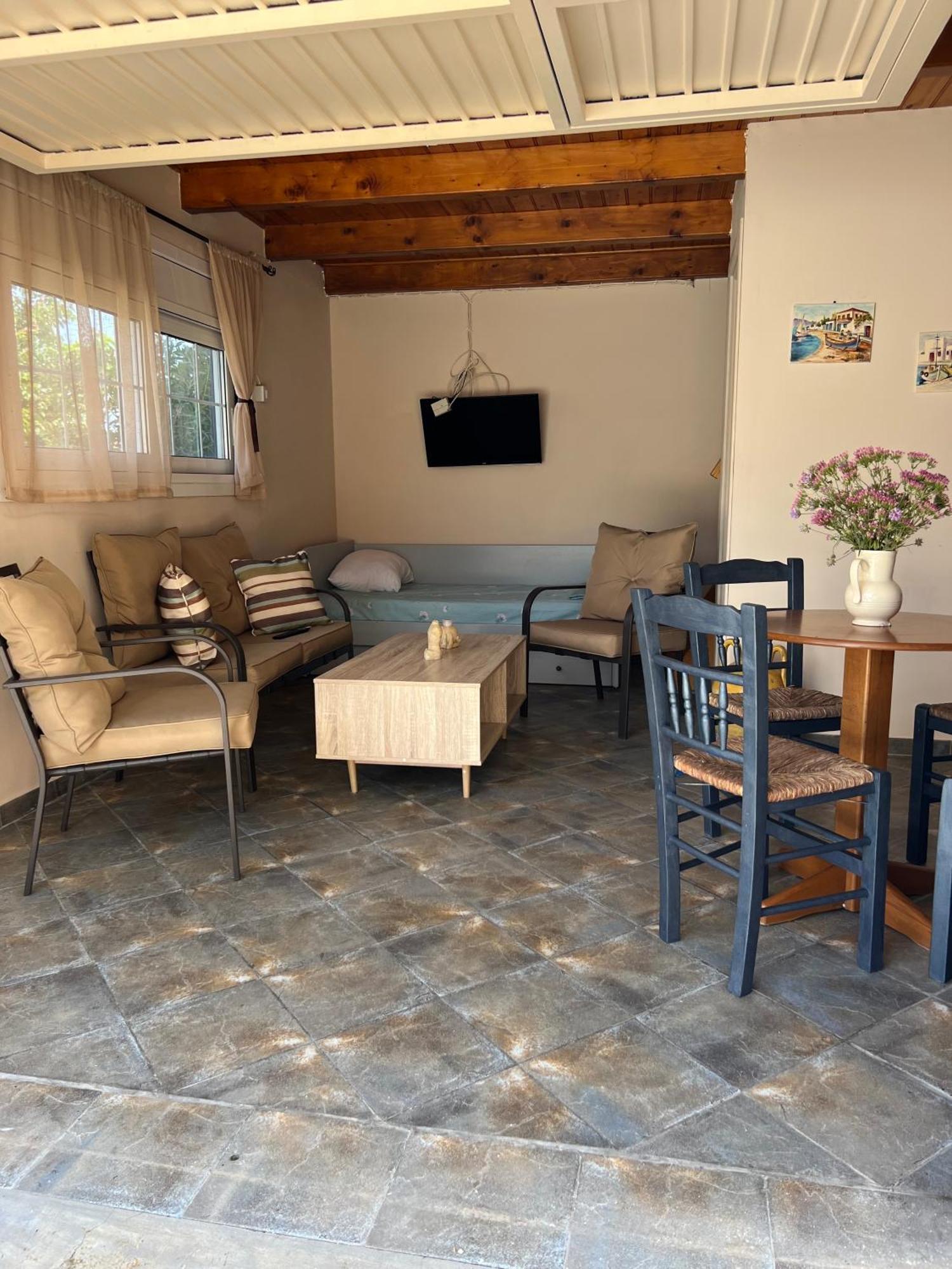 Nisaki Mathraki B&B Esterno foto